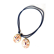Load image into Gallery viewer, String Medallion
