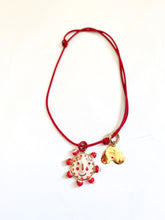 Load image into Gallery viewer, String Medallion
