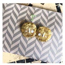 Load image into Gallery viewer, Golden Fancy Dudes
