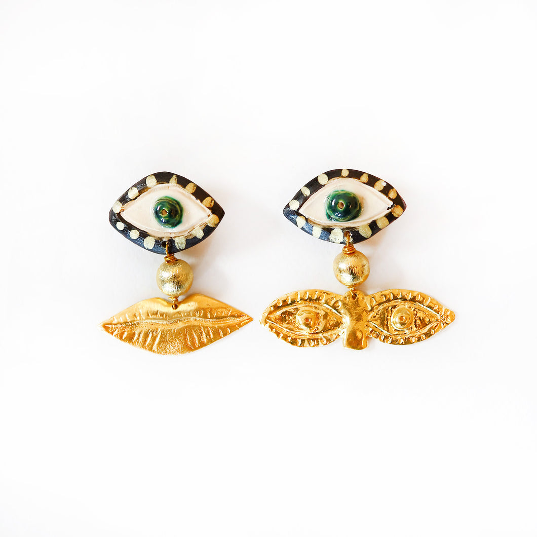 Golden Eyes and Lips