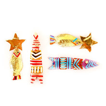 Load image into Gallery viewer, Golden Fishy Fish
